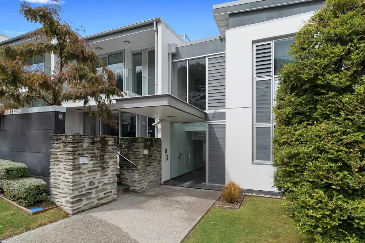 Travellers Oasis, Central Queenstown Bagian luar foto
